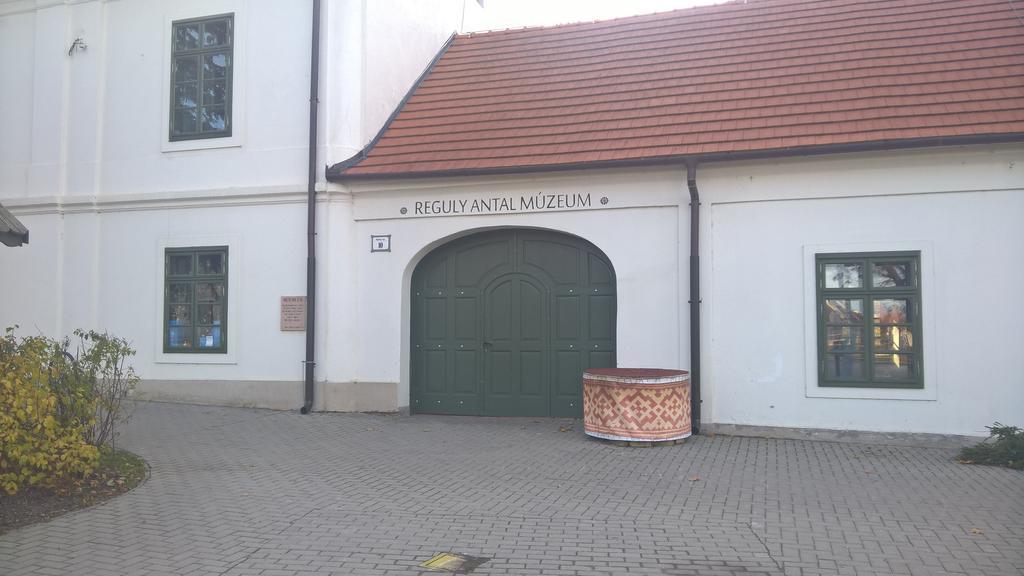 Pongracz Apartman Зірц Екстер'єр фото