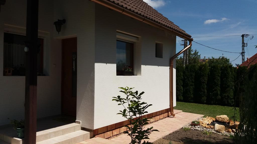 Pongracz Apartman Зірц Екстер'єр фото